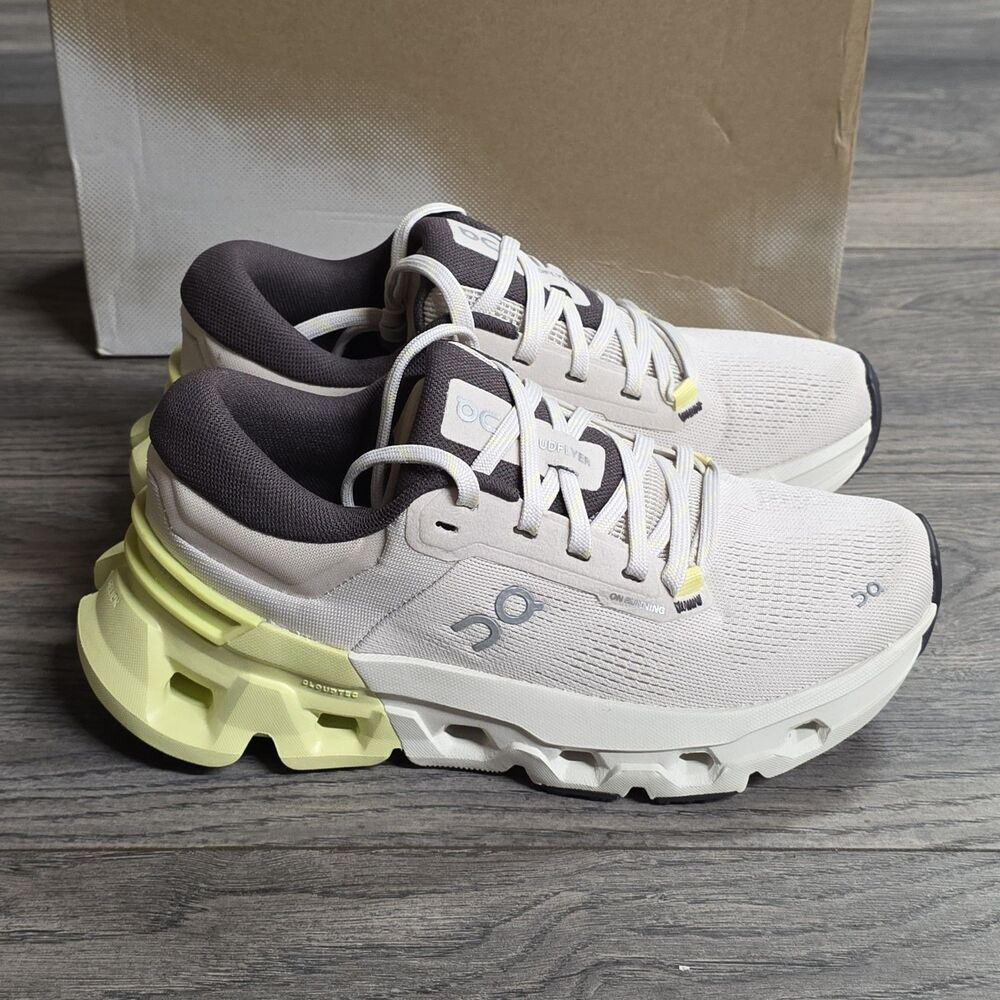 On Cloud Women’s Size 5.5 Cloudflyer 5 Pearl Hay NEW in Box